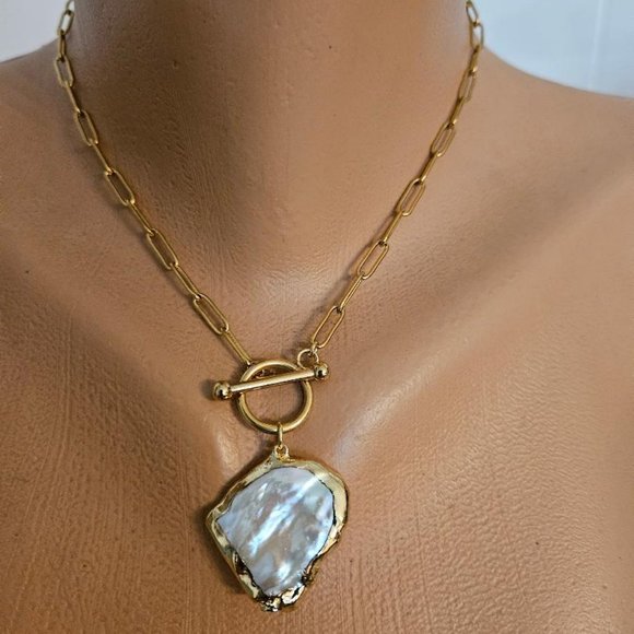 Gold Stainless Steel Paper Clip Freshwater Genuine Biwa Toggle Necklace 16" - Picture 2 of 4